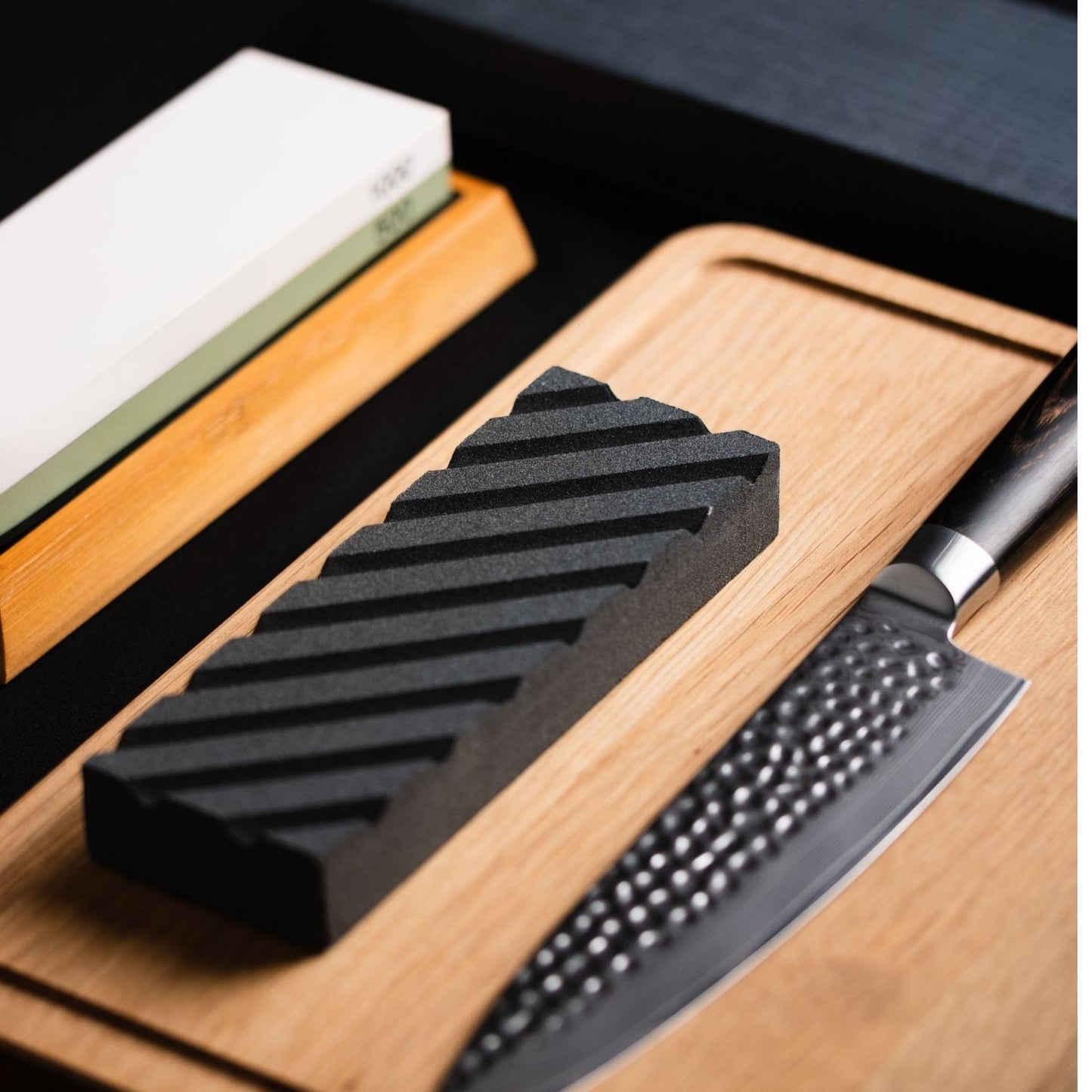 Vedligeholdelsessæt med to slibesten og en afrettersten