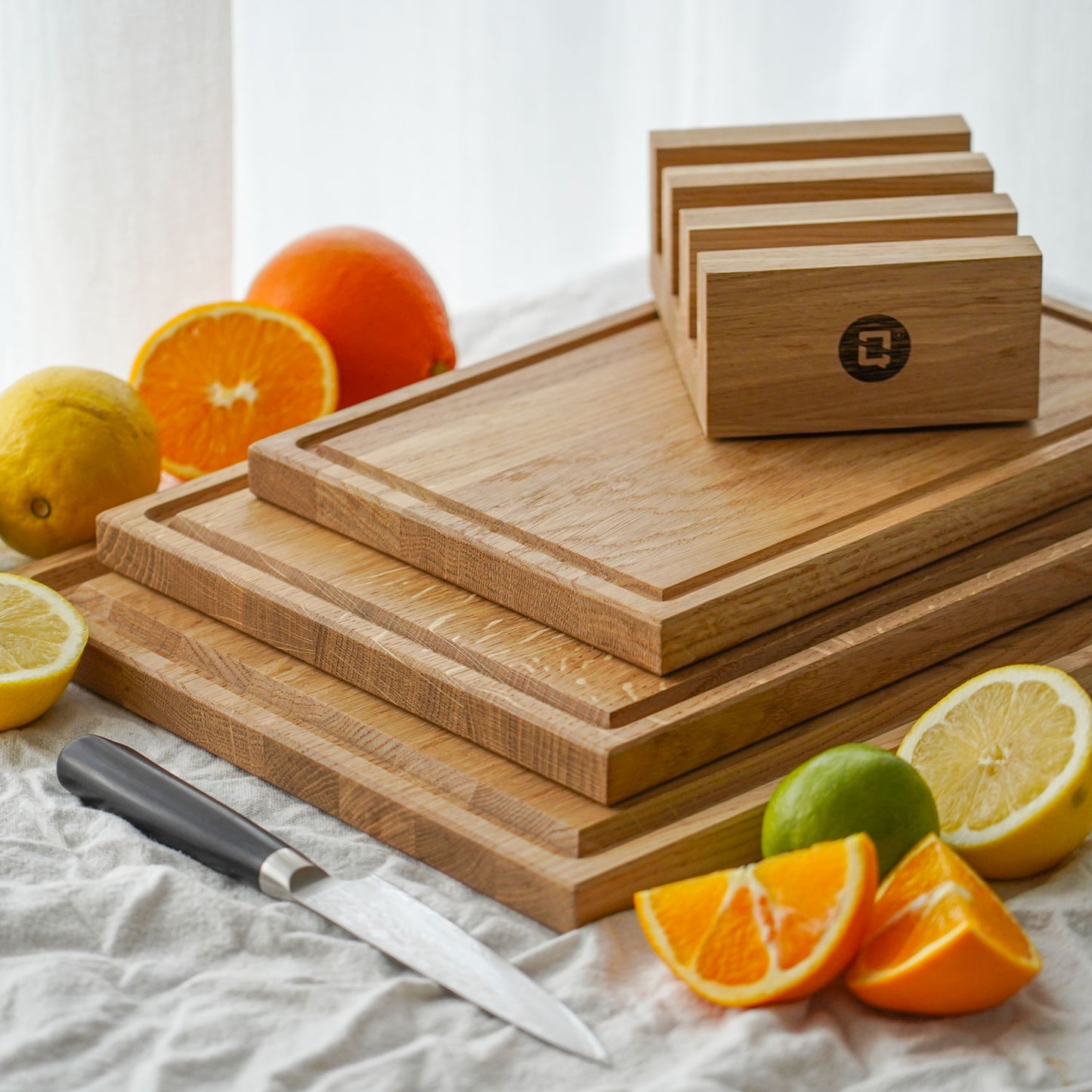 Skærebræt sæt i egetræ fra Qookware