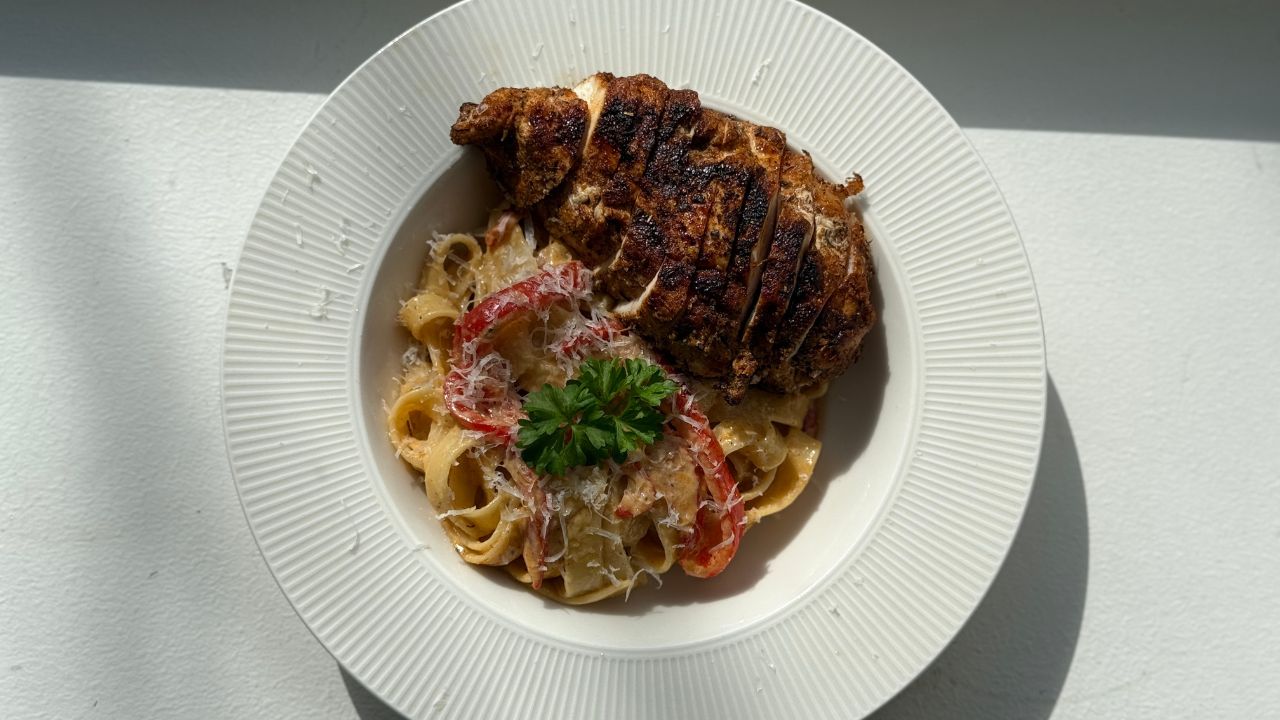 Cajun Chicken Pasta – nem og cremet opskrift med kylling