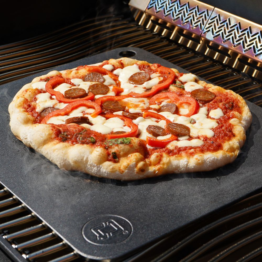 Pizza på grill – sådan får du sprød bund hver gang