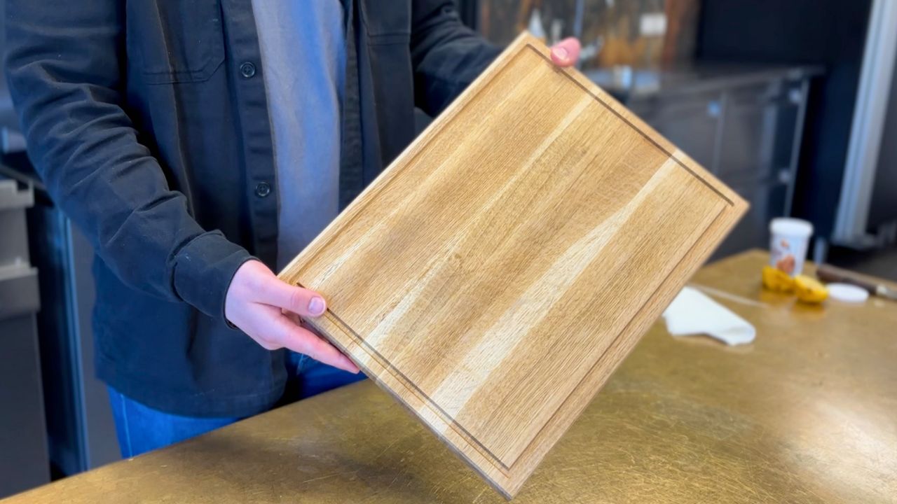 Sådan rengør og vedligeholder du dit skærebræt i træ – Den komplette guide