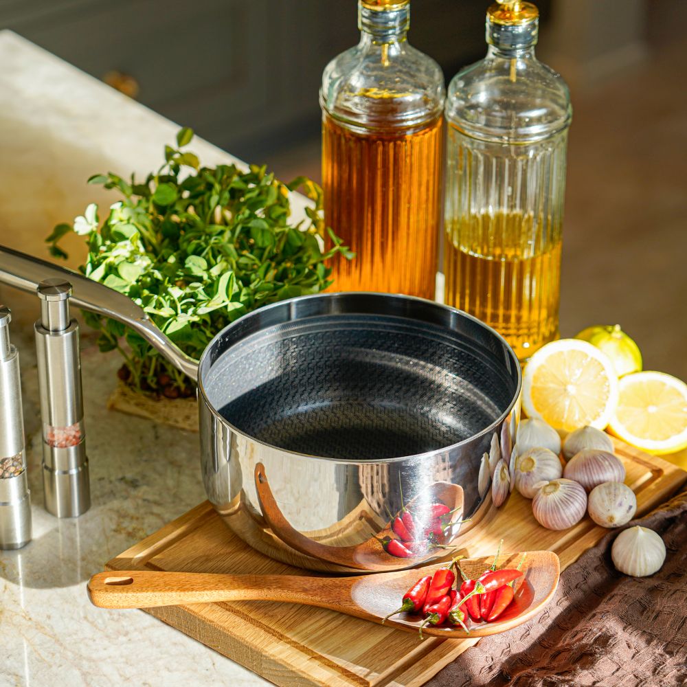 Kasserolle med låg - 2,2 liter - 6-ply Fusion