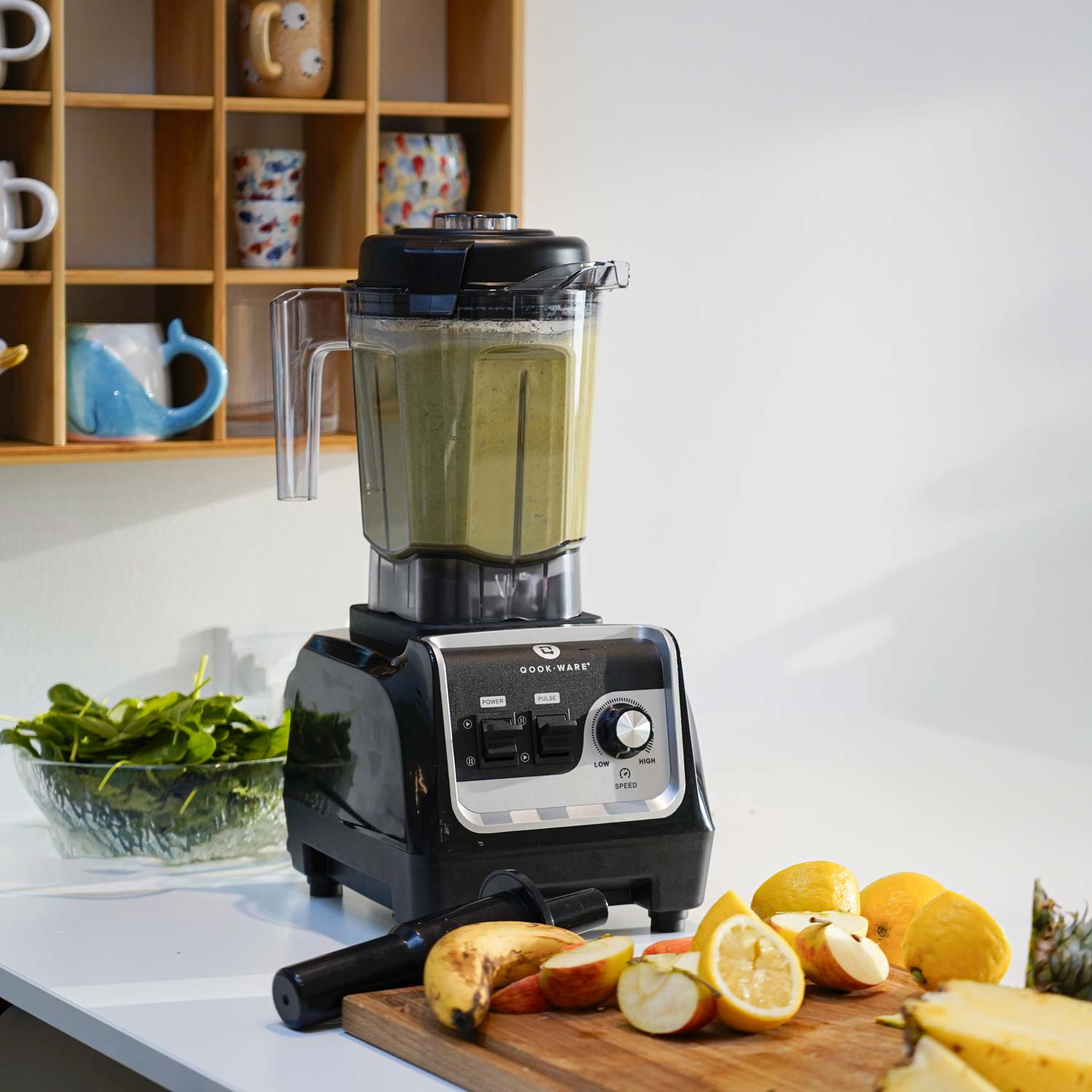 Qookware blender med Grøn smoothie