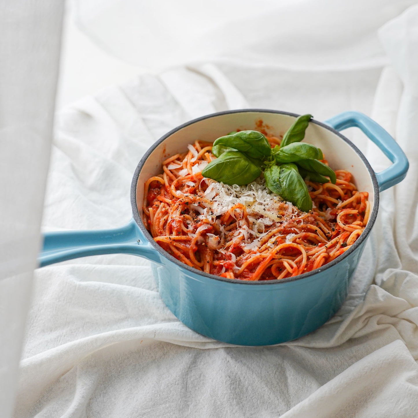 Støbejerns Kasserolle Emaljeret X Liter Farve fra Qookware