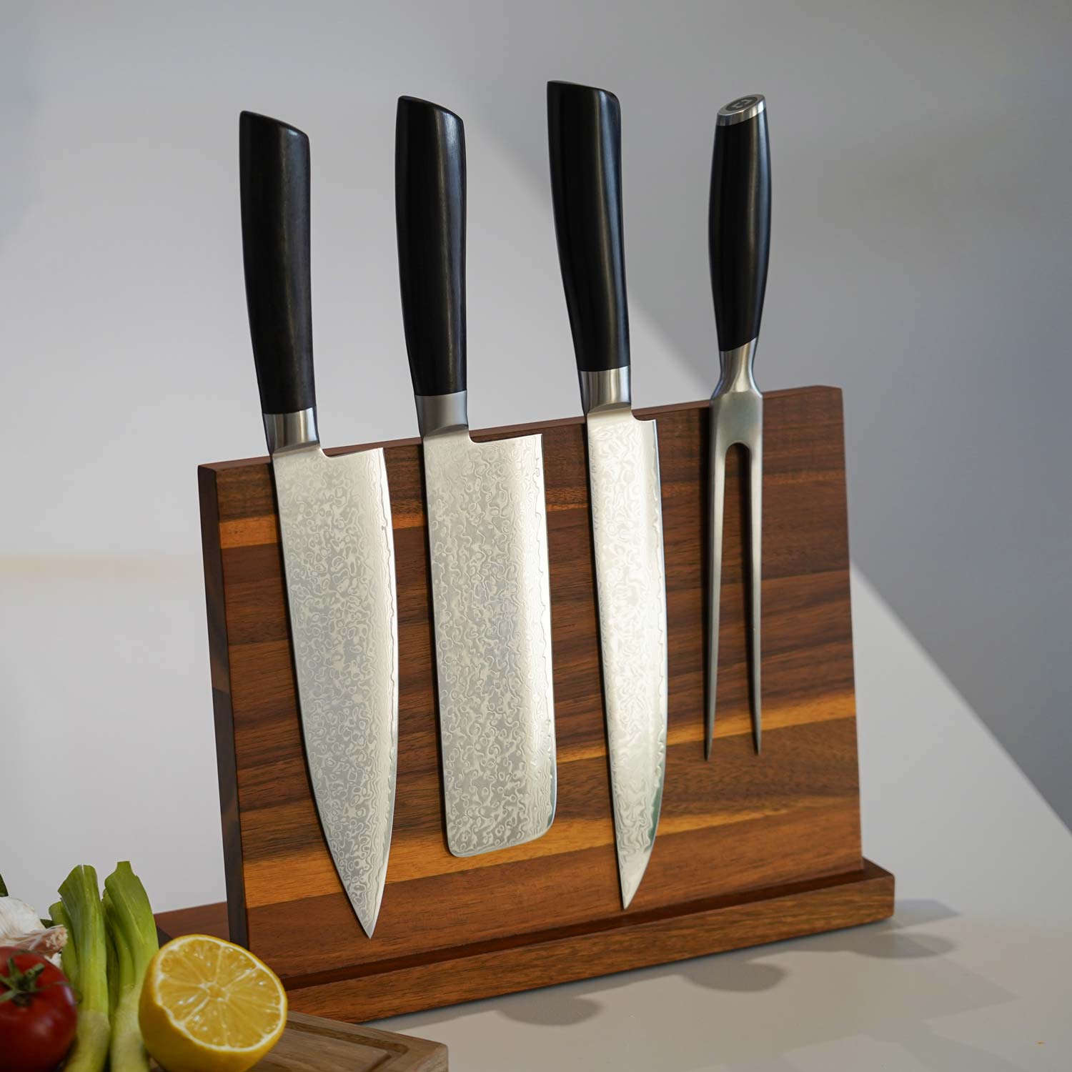 Knivholder med magnet i akacietræ fra Qookware