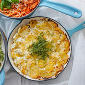 Kartofler i emaljeret støbejernspande fra Qookware