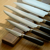 Knivmagnet i valnøddetræ fra Qookware 